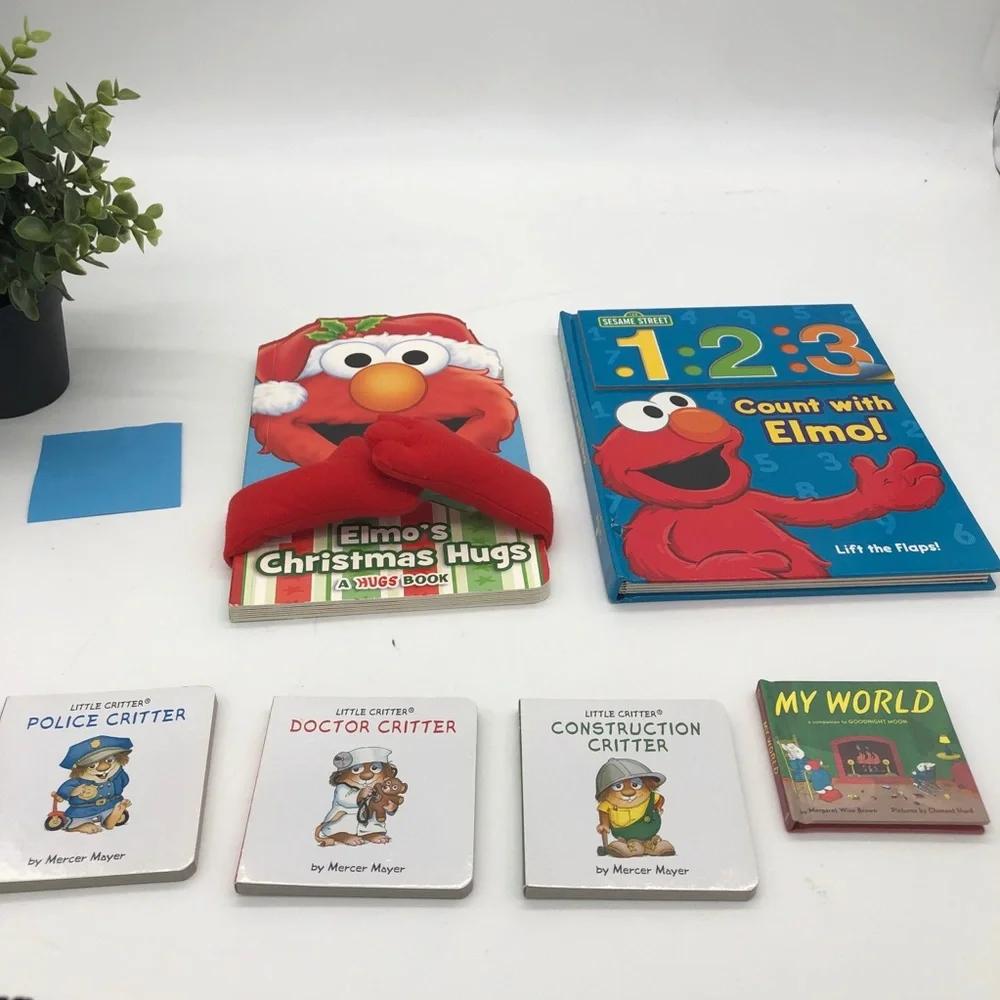 *3 for $20* Elmo Christmas Book & Mini Books
